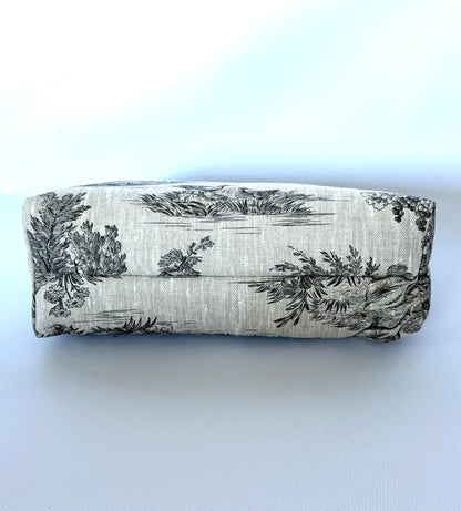 The Black & White Toile Pouch